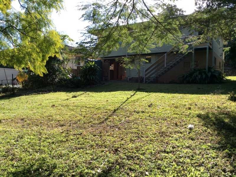 1044 Moggill Road, Kenmore QLD 4069