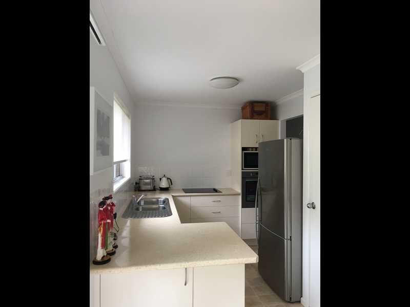 10 Donatello Street, Fig Tree Pocket QLD 4069