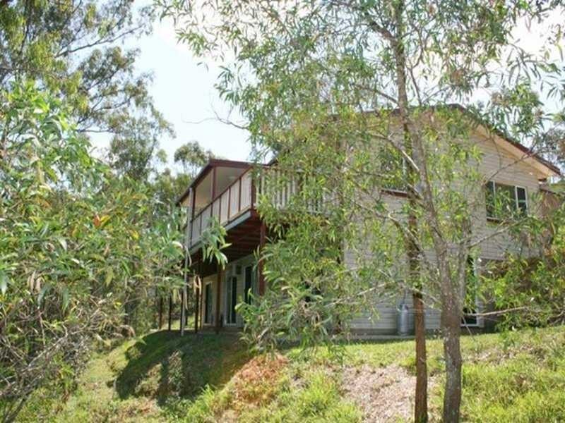 52 Banksia Road, Mount Crosby QLD 4306