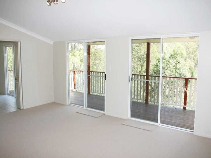 52 Banksia Road, Mount Crosby QLD 4306