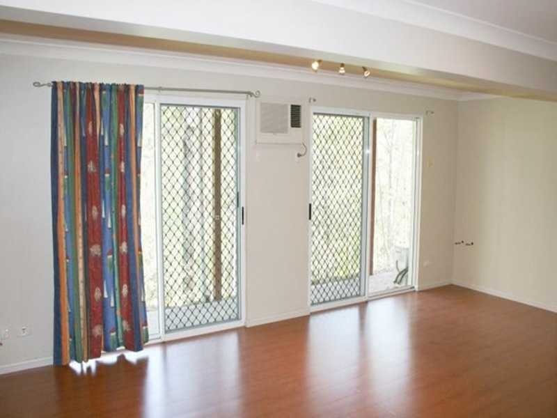 52 Banksia Road, Mount Crosby QLD 4306