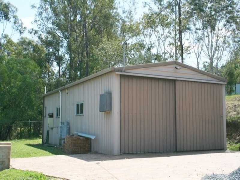 52 Banksia Road, Mount Crosby QLD 4306