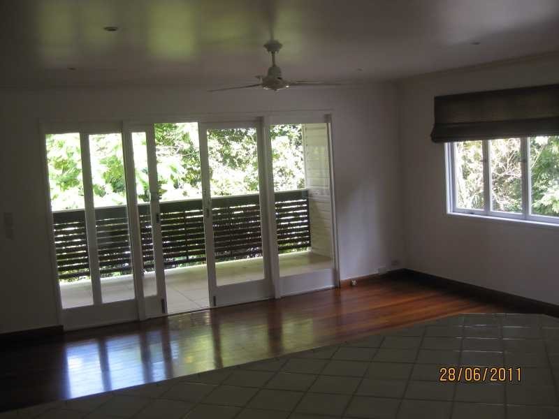 29 Spinkbrae Street, Fig Tree Pocket QLD 4069