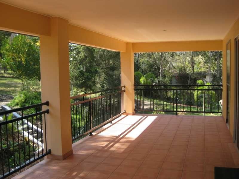 Kenmore Hills QLD 4069