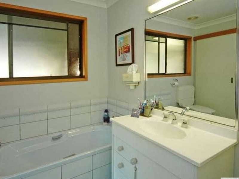 Chapel Hill QLD 4069