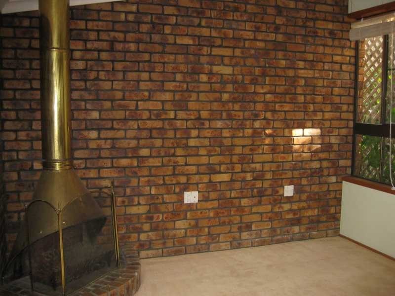 Chapel Hill QLD 4069