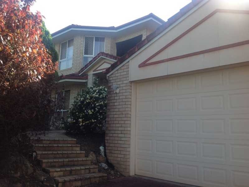 52 Mirbelia Street, Kenmore QLD 4069