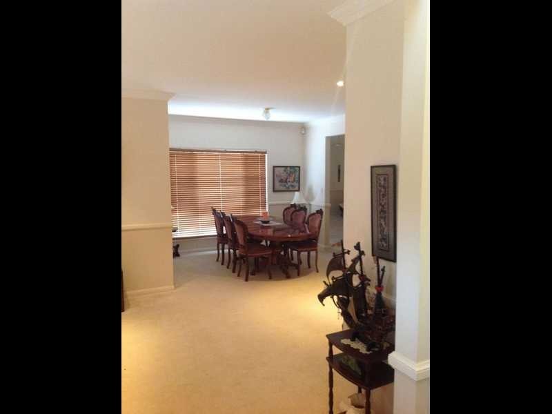 52 Mirbelia Street, Kenmore QLD 4069