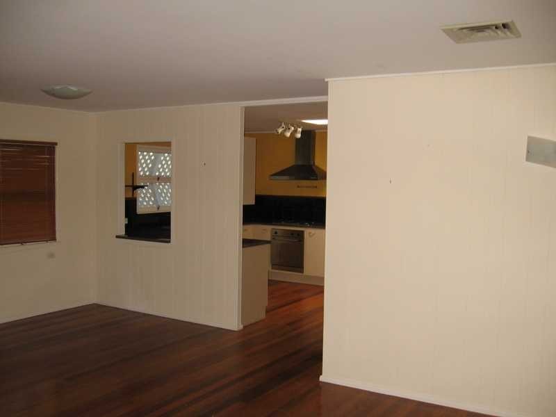 48 Henry Street, Chapel Hill QLD 4069