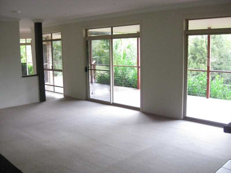 Kenmore Hills QLD 4069