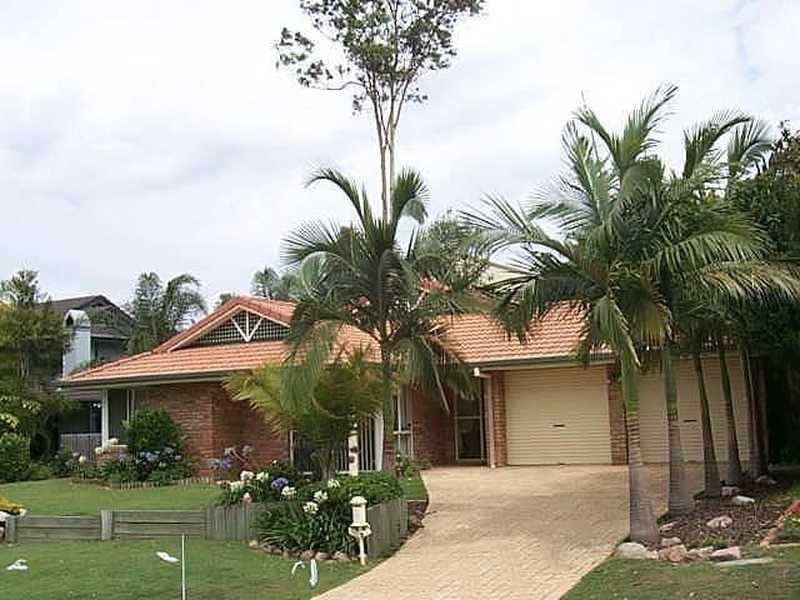 10 Taralye Place, Chapel Hill QLD 4069