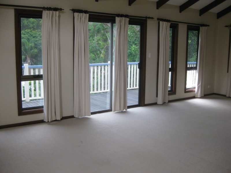 36 Nankoor Street, Chapel Hill QLD 4069