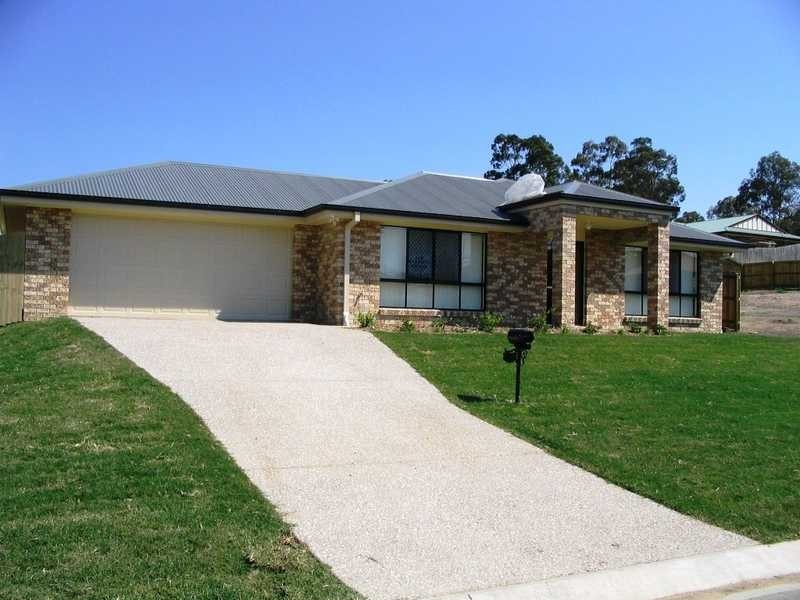 36 Golden Crest Place, Bellbowrie QLD 4070