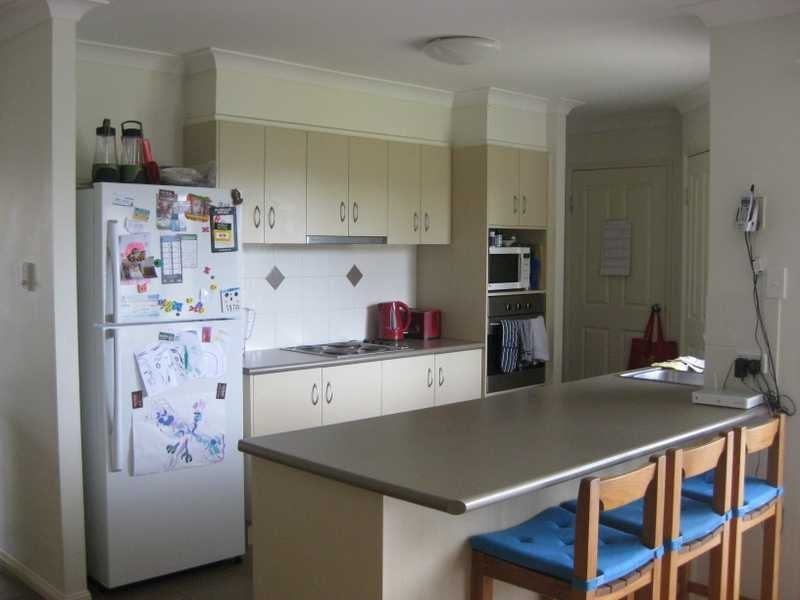 36 Golden Crest Place, Bellbowrie QLD 4070