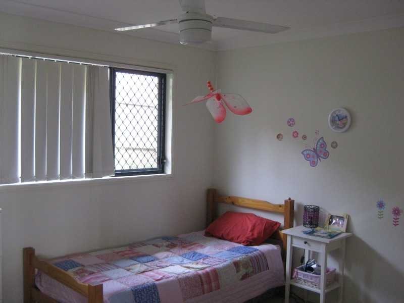 36 Golden Crest Place, Bellbowrie QLD 4070