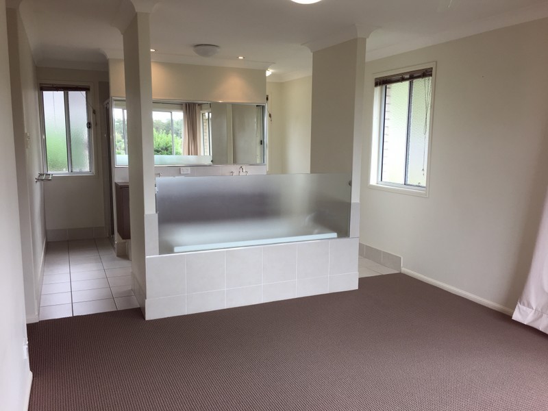 55 Regency Crescent, Moggill QLD 4070