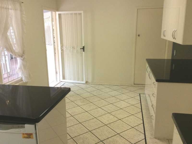 22 Advanx  Street, Kenmore Hills QLD 4069