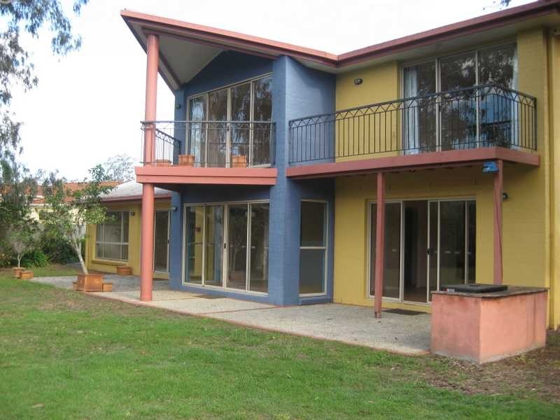 36 Blackbutt Place, Brookfield QLD 4069