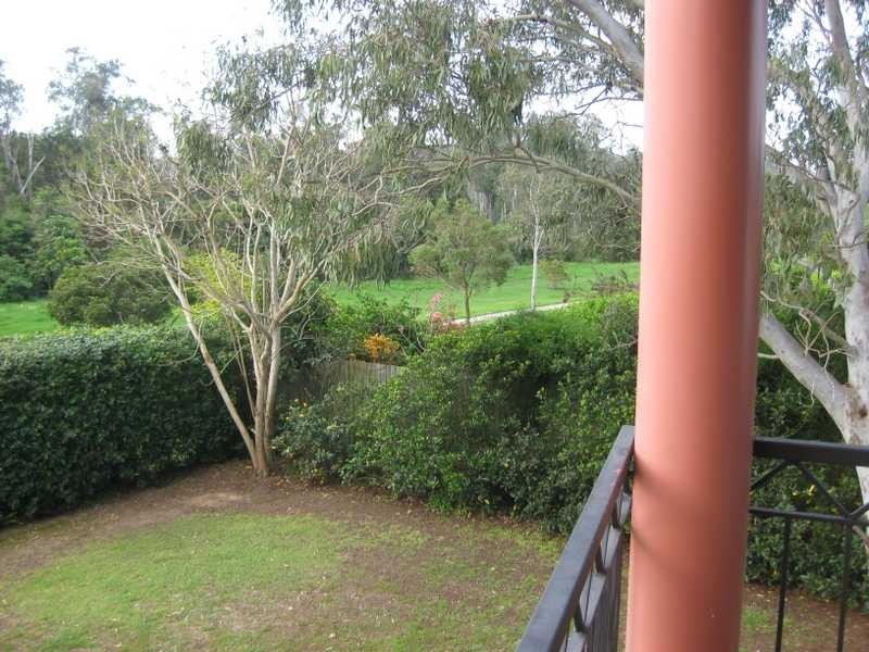 36 Blackbutt Place, Brookfield QLD 4069