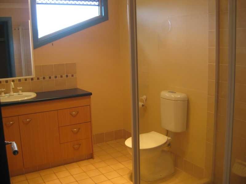 36 Blackbutt Place, Brookfield QLD 4069