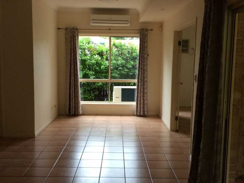 25 Regency Place, Kenmore Hills QLD 4069