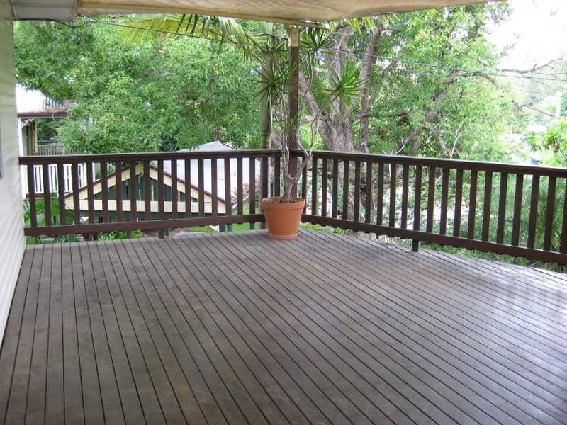 50 Fawkner Sreet, Chapel Hill QLD 4069