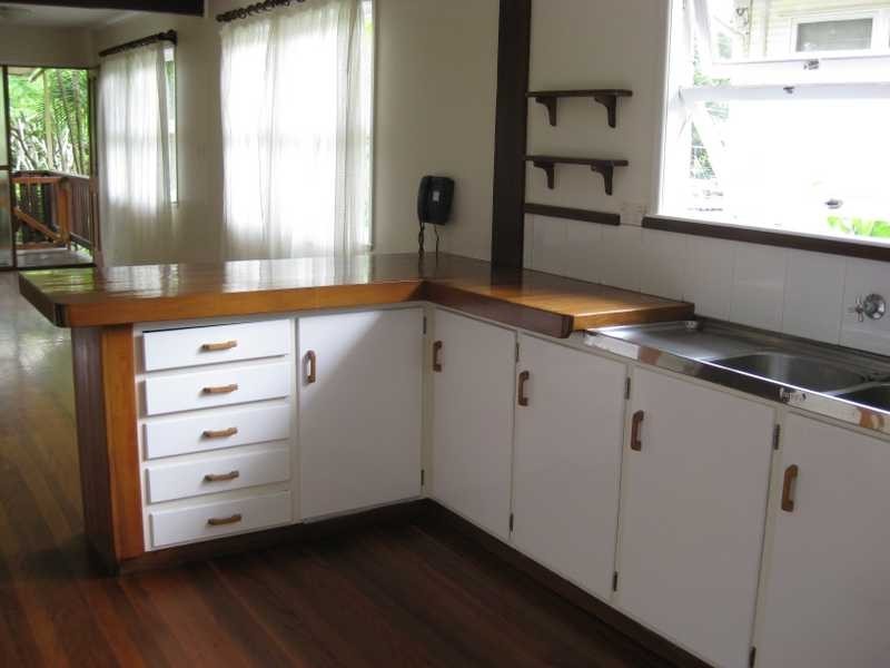 50 Fawkner Sreet, Chapel Hill QLD 4069