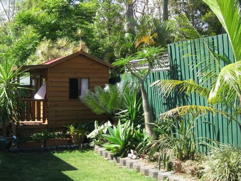 16 Caringal  Drive, Karana Downs QLD 4306