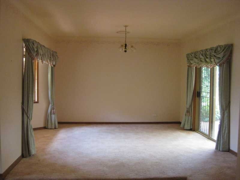 8 Boxthorn Street, Bellbowrie QLD 4070