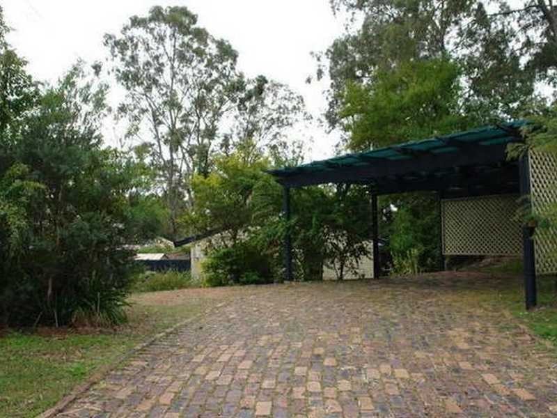 Chapel Hill QLD 4069