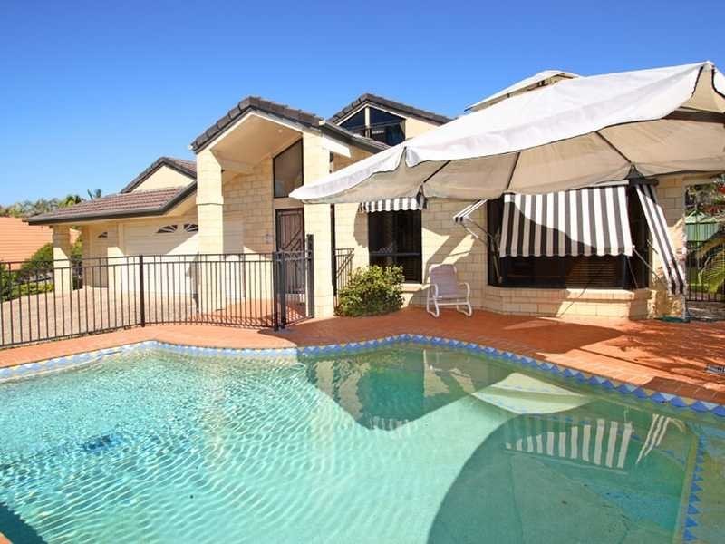 Brookfield QLD 4069