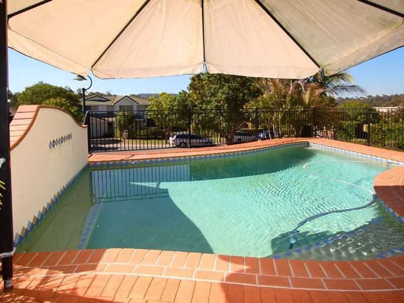 Brookfield QLD 4069