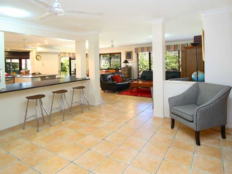Brookfield QLD 4069