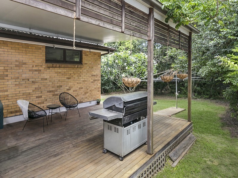 13 Meagan Street, Kenmore QLD 4069