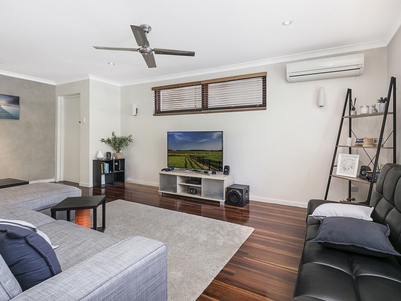 13 Meagan Street, Kenmore QLD 4069