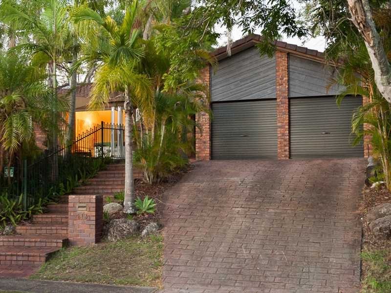 113 Sunset Street, Kenmore QLD 4069