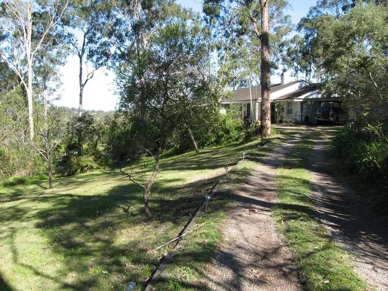 Kenmore Hills QLD 4069