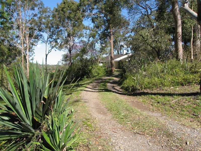 Kenmore Hills QLD 4069