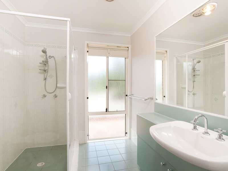 9 Lorikeet Court, Upper Caboolture QLD 4510