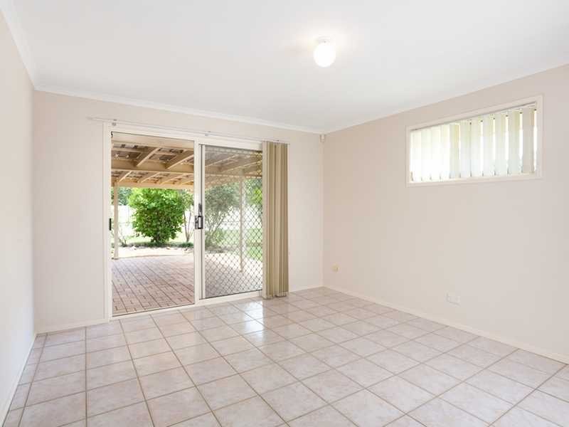 9 Lorikeet Court, Upper Caboolture QLD 4510