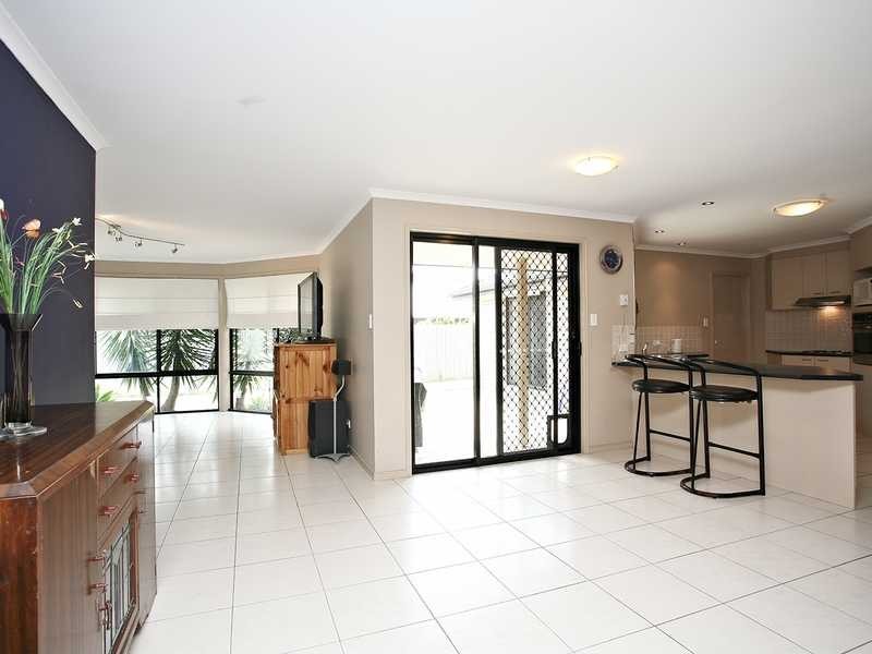 4 McPherson Court, North Lakes QLD 4509