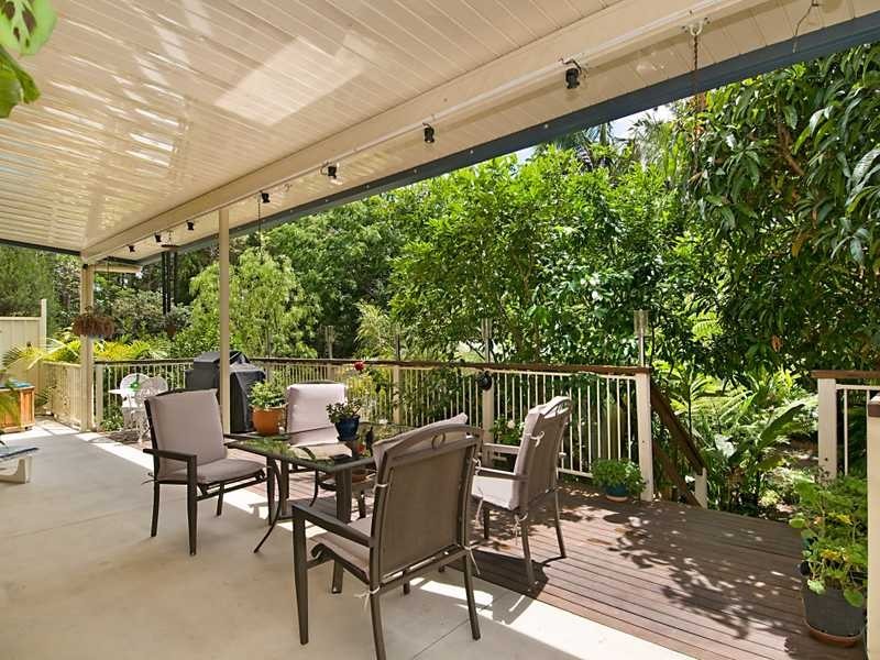 5 HUTCHINSON ST, Woorim QLD 4507