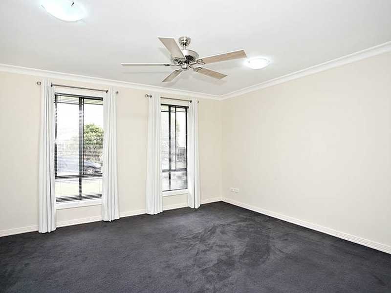 8 Brindabella Court, North Lakes QLD 4509