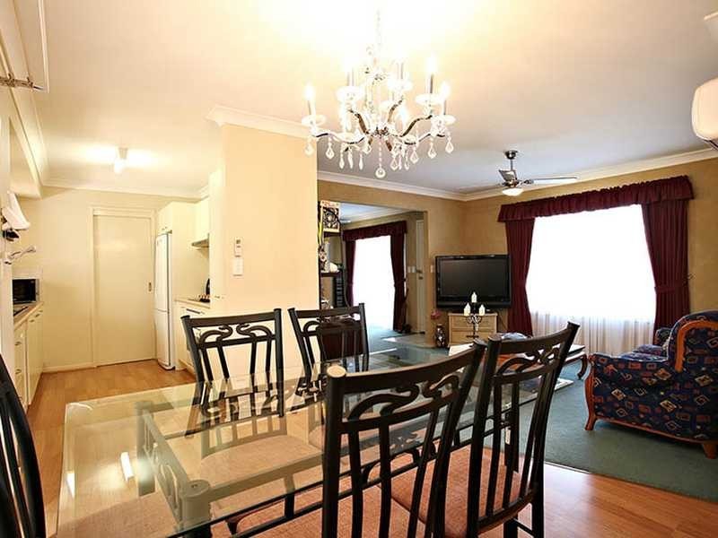 10 Marlay Court, Kallangur QLD 4503