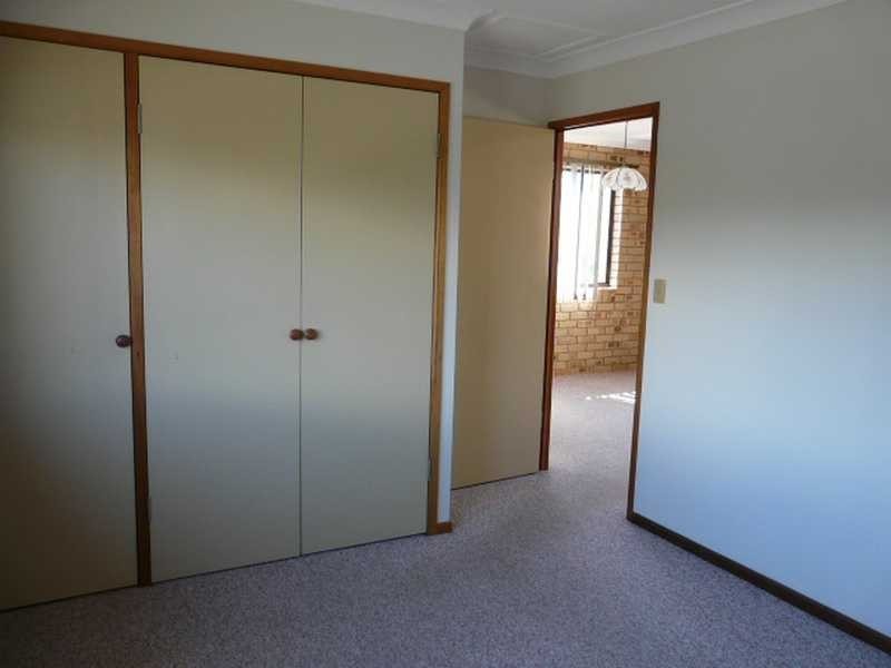 Unit 2/37 Grant Street, Redcliffe QLD 4020