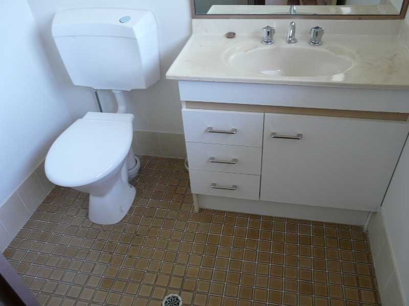 Unit 2/37 Grant Street, Redcliffe QLD 4020