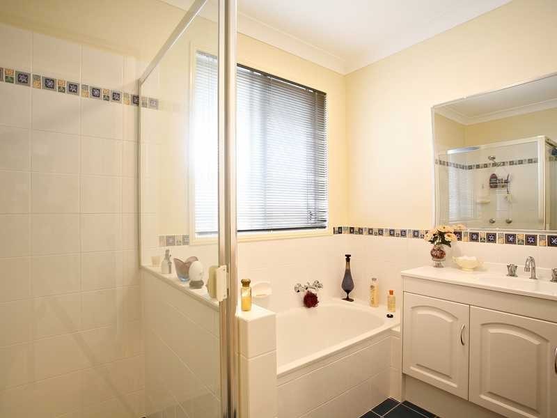 14 Morwell Crescent, North Lakes QLD 4509