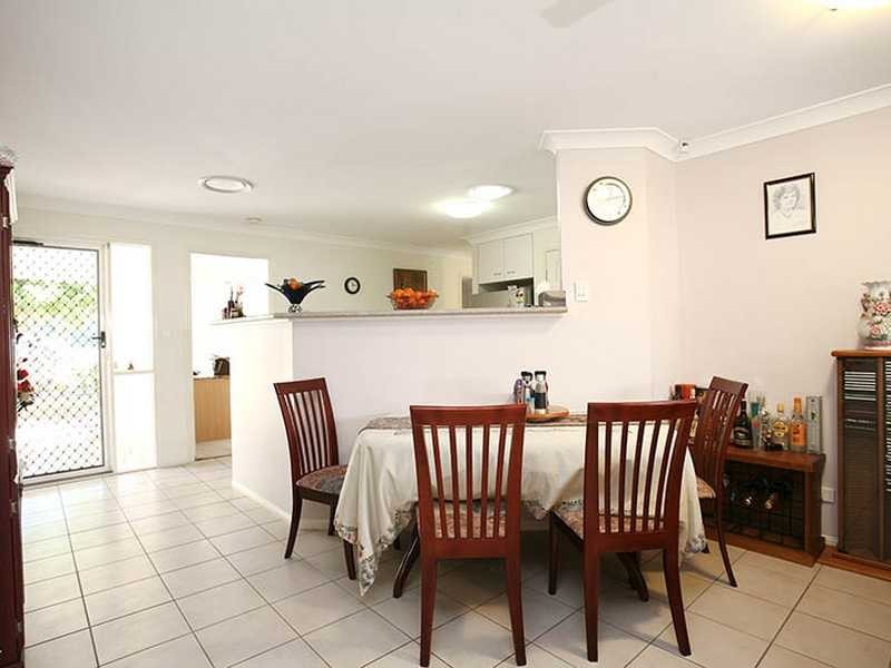 40 Winter Rd, Kallangur QLD 4503