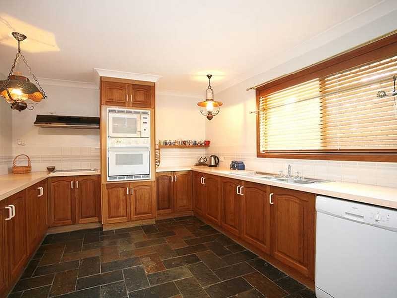 45 VOLTAIRE CR, Petrie QLD 4502