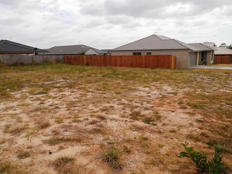 4 Mia Court, Morayfield QLD 4506